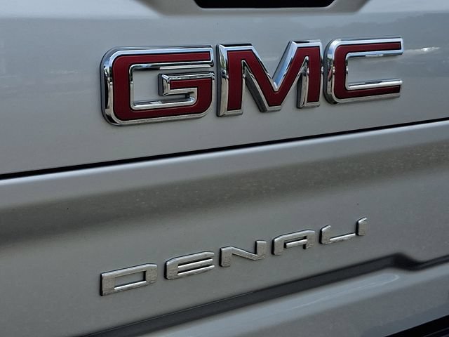 Used 2020 GMC Sierra 2500 Denali w/ Denali Ultimate Package AWD/4WD image 33