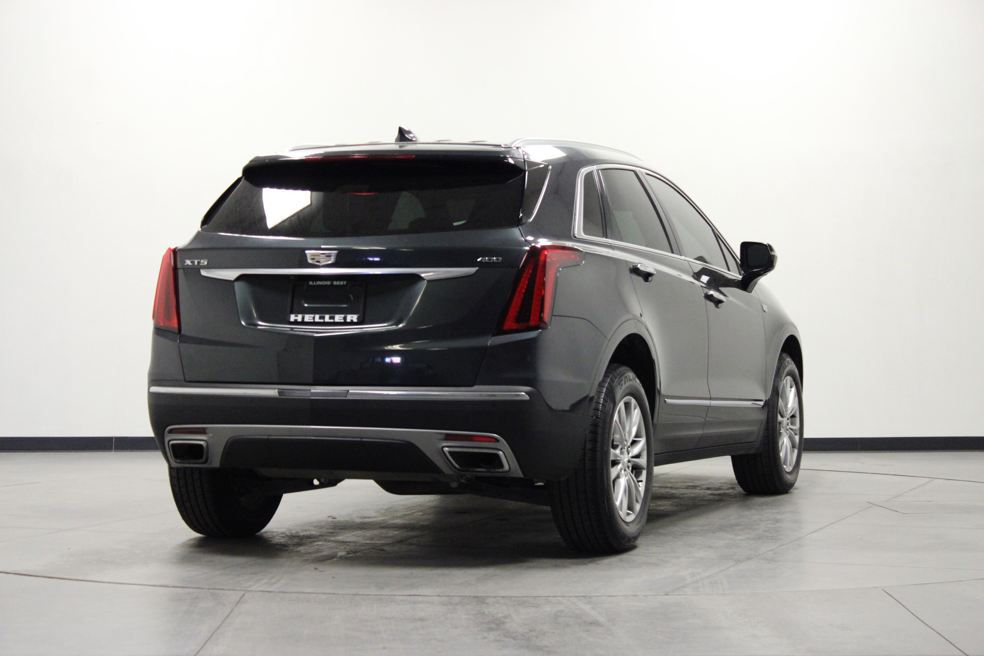 Used 2022 Cadillac XT5 Premium Luxury image 4