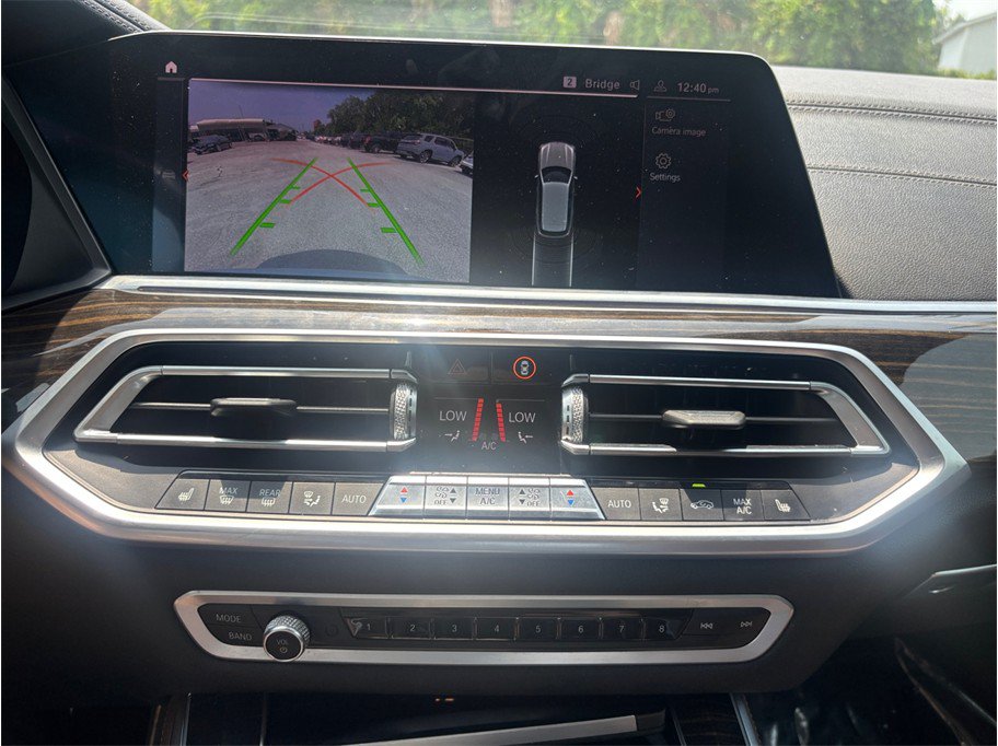 Used 2020 BMW X5 M50i AWD/4WD image 34