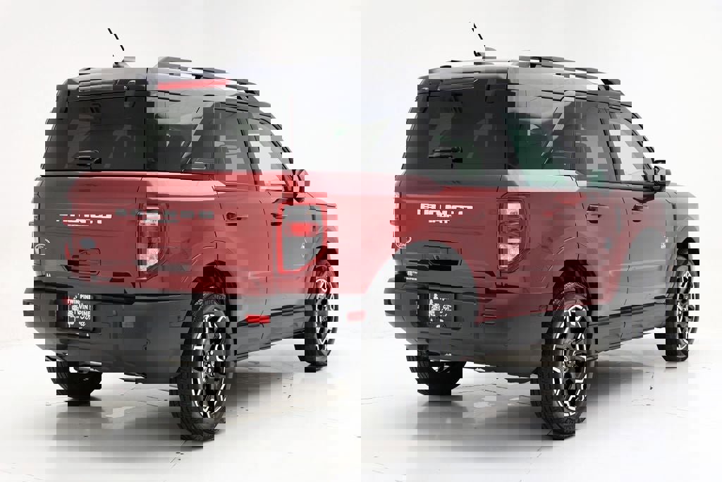 Used 2025 Ford Bronco Sport Outer Banks w/ Outer Banks Tech Package+ image 8