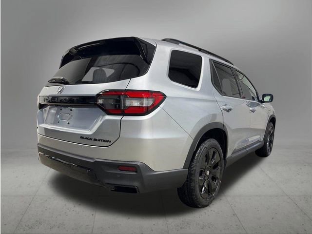 New 2026 Honda Pilot Black Edition image 5
