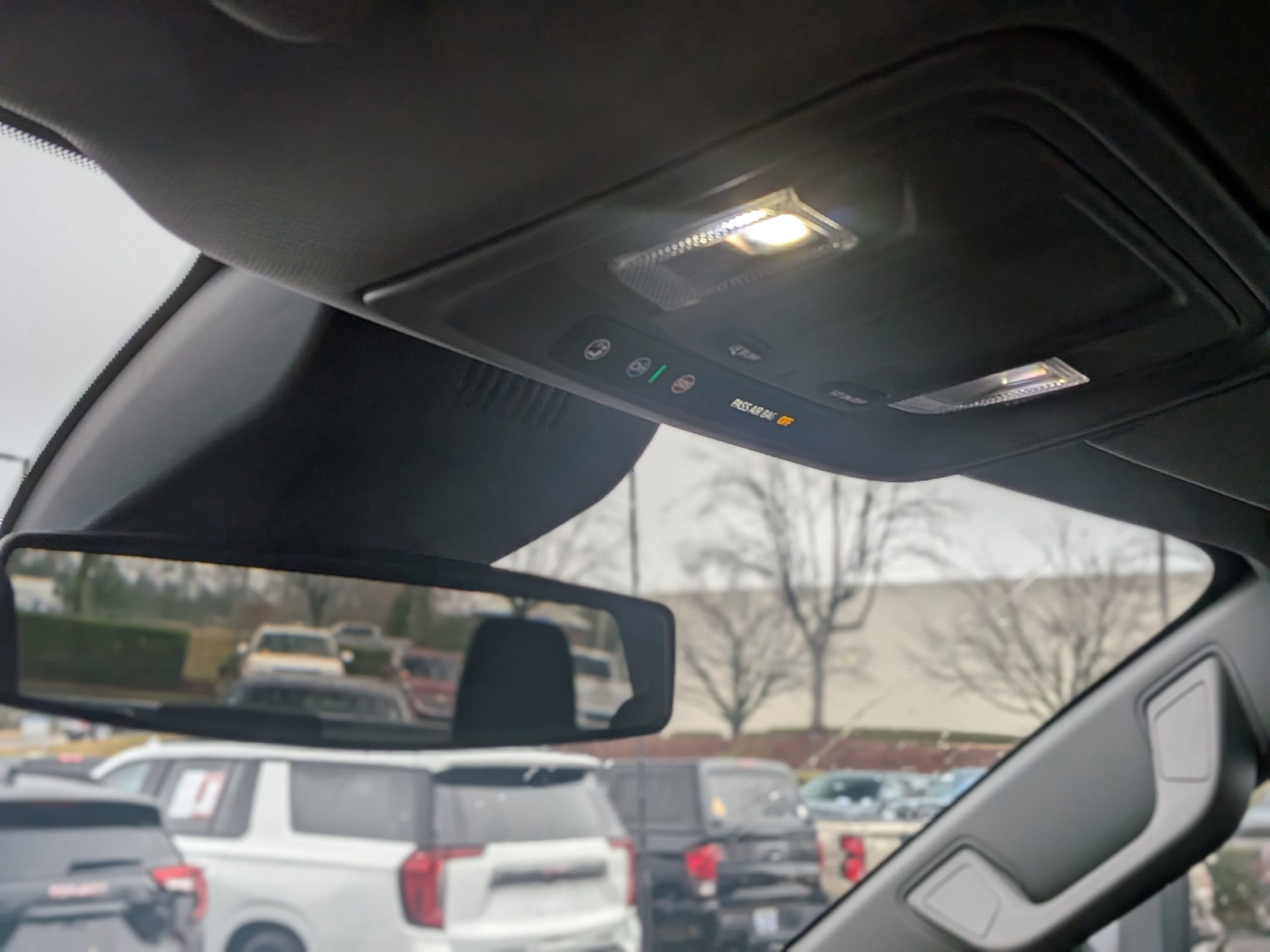 Certified 2025 Chevrolet Silverado 2500 LT w/ Convenience Package image 32