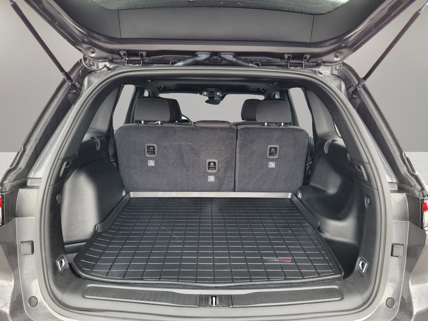 Used 2025 Jeep Grand Cherokee Laredo X image 26