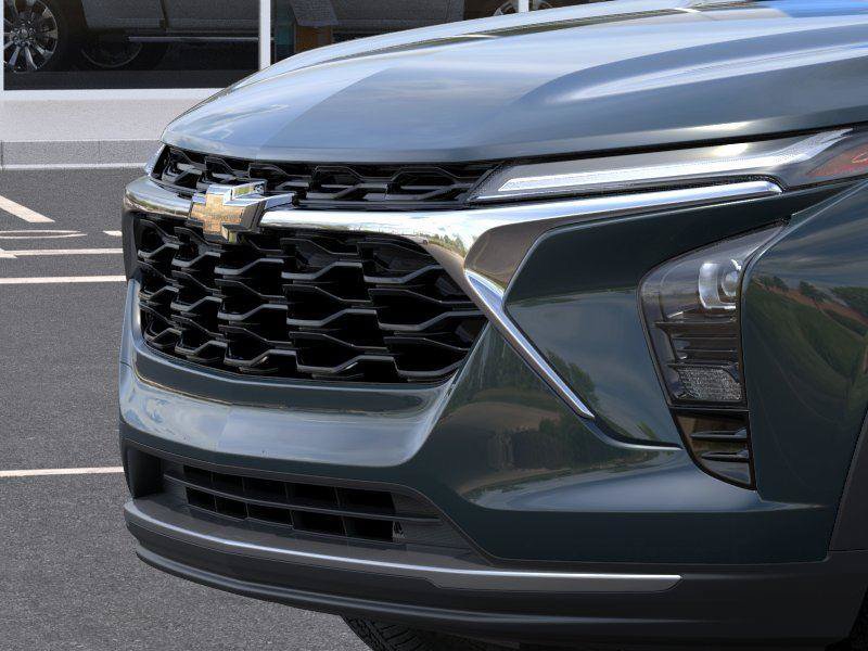 Used 2026 Chevrolet Trax LT w/ Driver Confidence Package FWD image 13