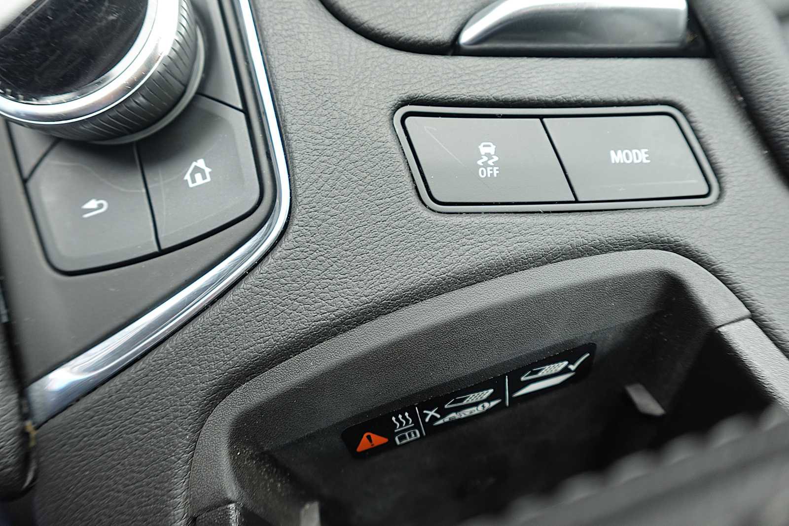 Used 2022 Cadillac XT5 Premium Luxury w/ Technology Package AWD/4WD image 26