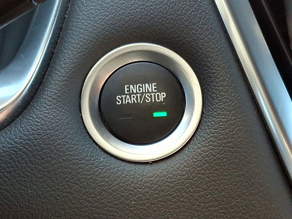 Certified 2023 Chevrolet Traverse LT image 24