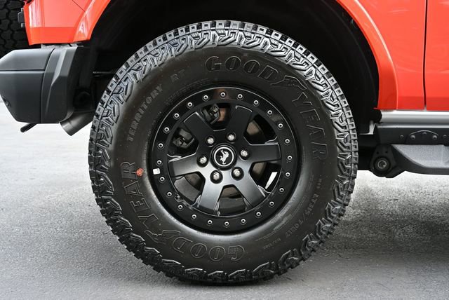 Used 2025 Ford Bronco Stroppe Edition image 16