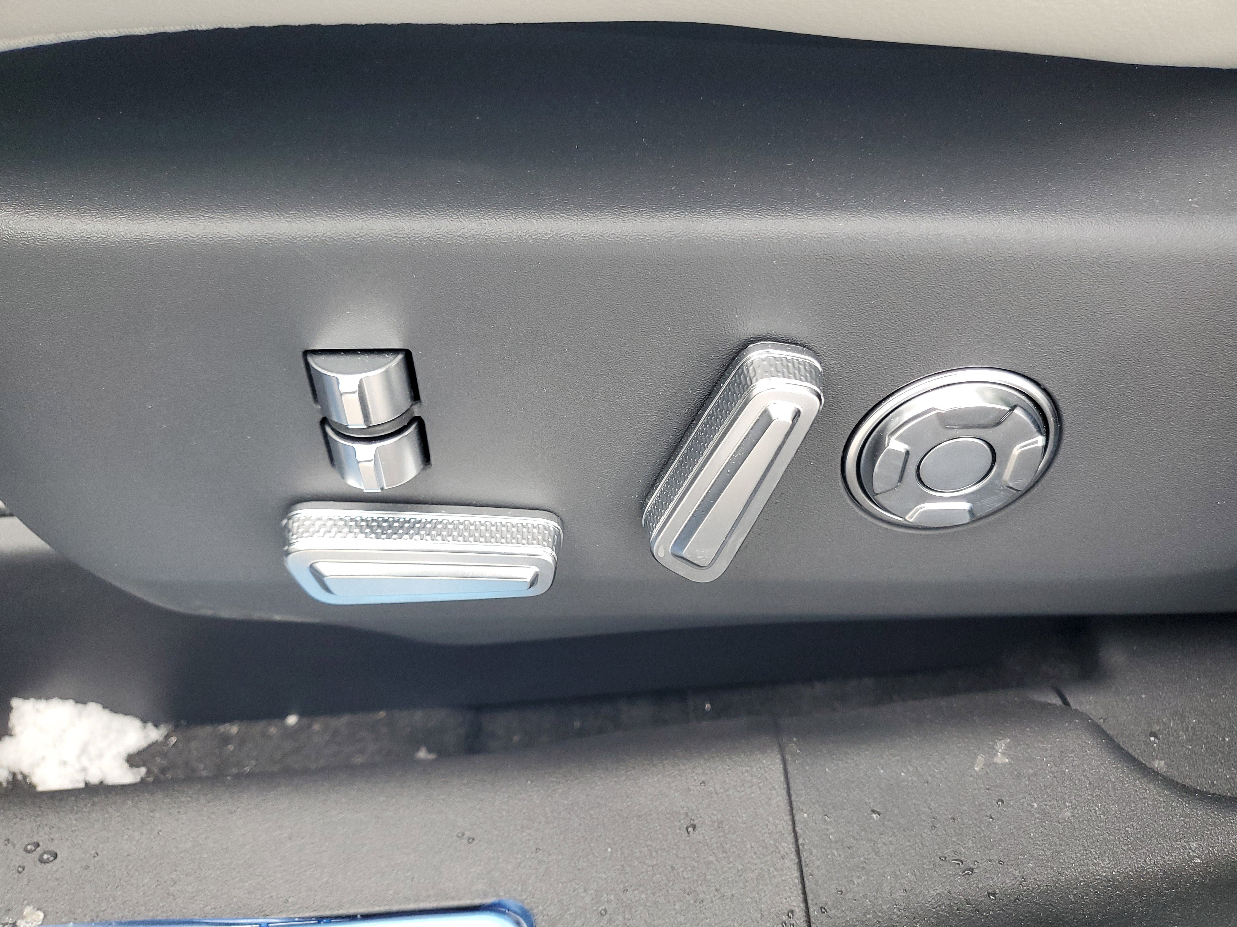 New 2026 Lincoln Nautilus Reserve image 12