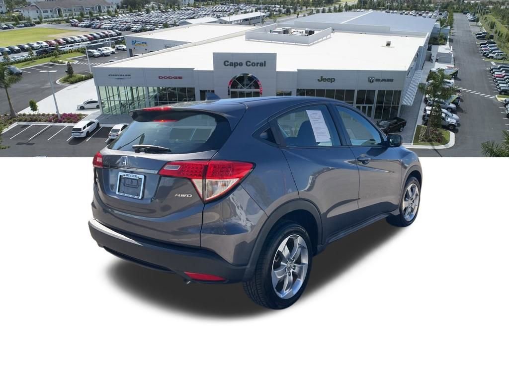 Used 2019 Honda HR-V LX image 12