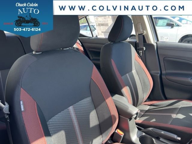 New 2025 Nissan Versa SR w/ Trunk Package image 24