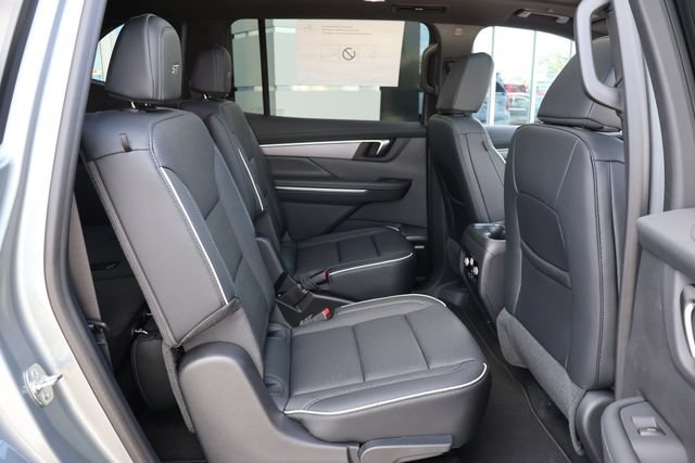 New 2026 Buick Enclave Sport Touring w/ Power Package FWD image 22