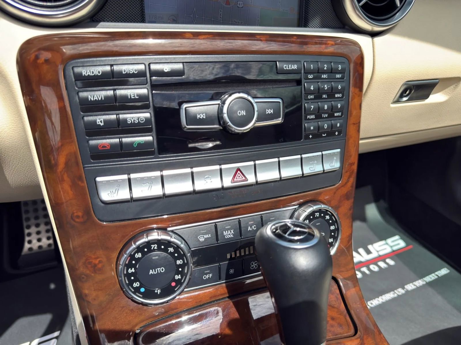 Used 2012 Mercedes-Benz SLK 350 image 21