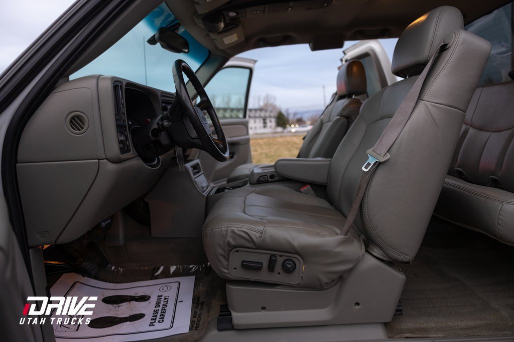 Used 2002 Chevrolet Silverado 2500 LT w/ Off-Road Skid Plate Pkg image 20