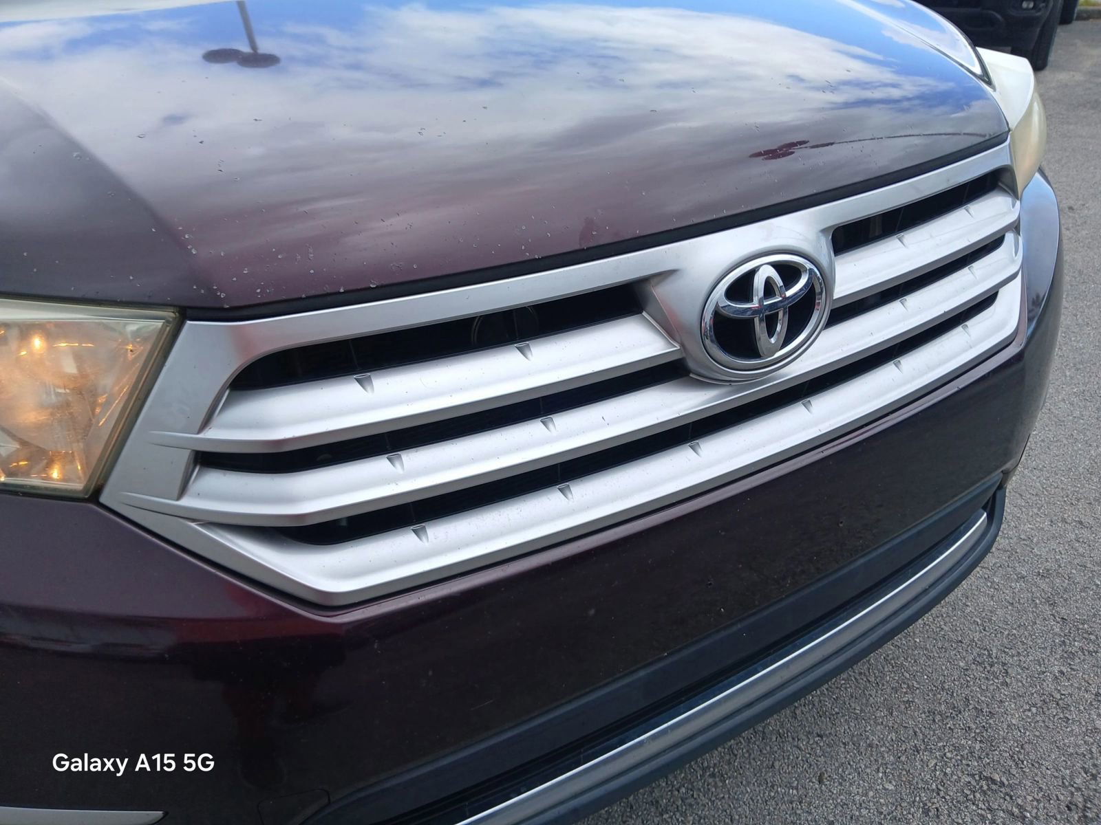 Used 2011 Toyota Highlander Limited w/ Tow Pkg image 21