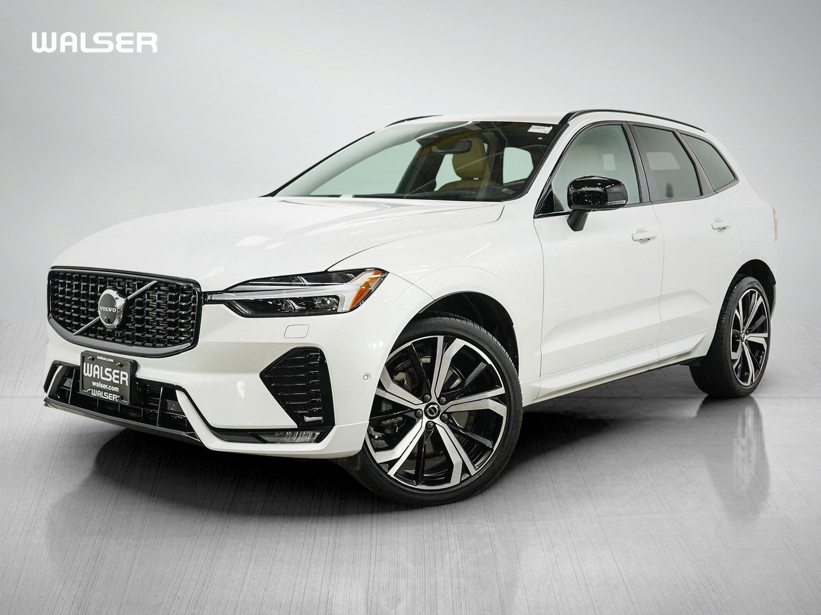 Used 2023 Volvo XC60 B6 Ultimate w/ Climate Package AWD/4WD image 1