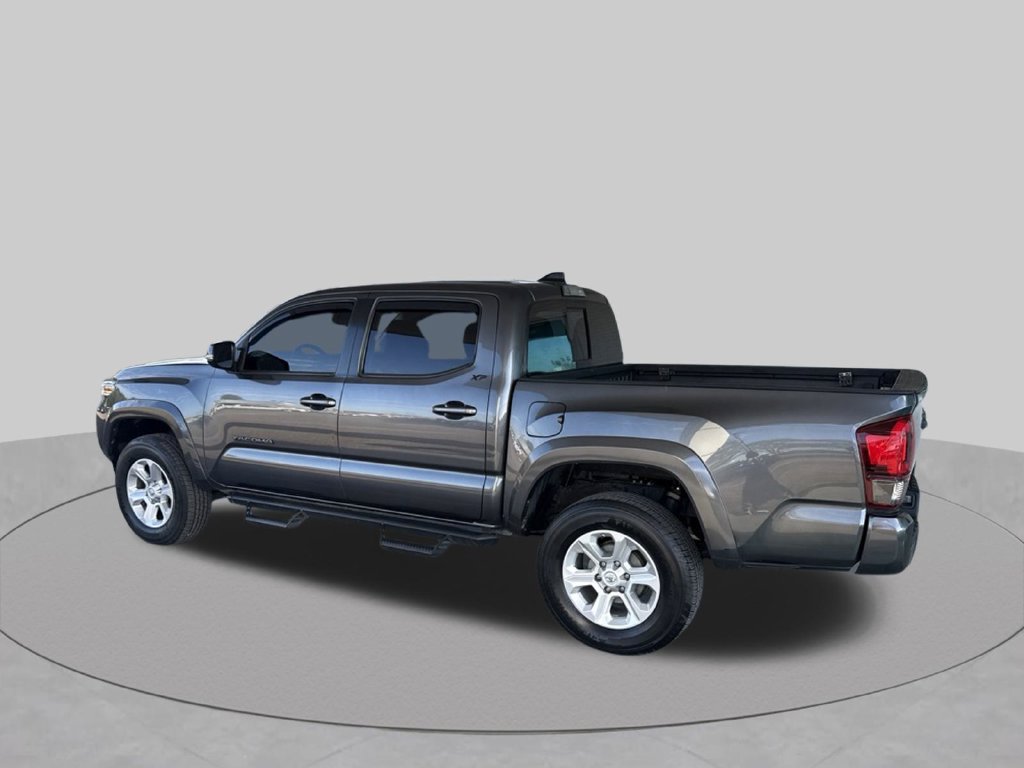 Used 2022 Toyota Tacoma SR5 w/ Technology Package RWD image 5