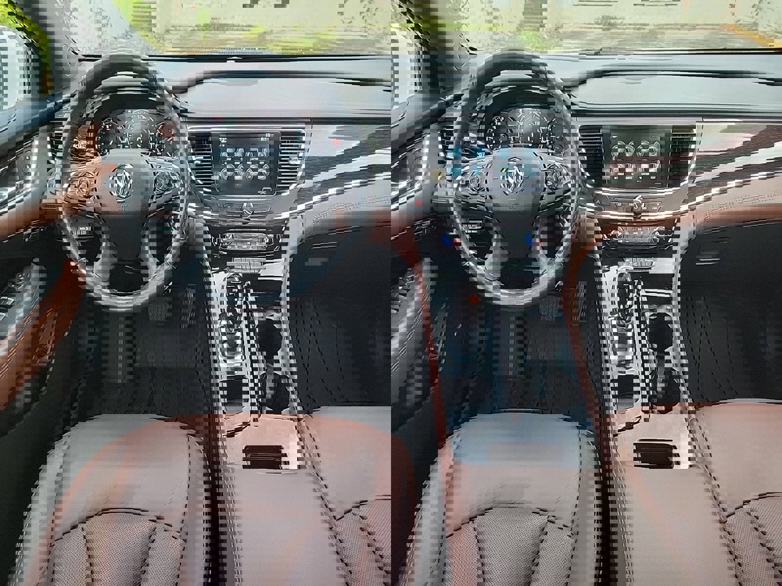 Used 2019 Buick LaCrosse Avenir w/ Driver Confidence Package II image 17