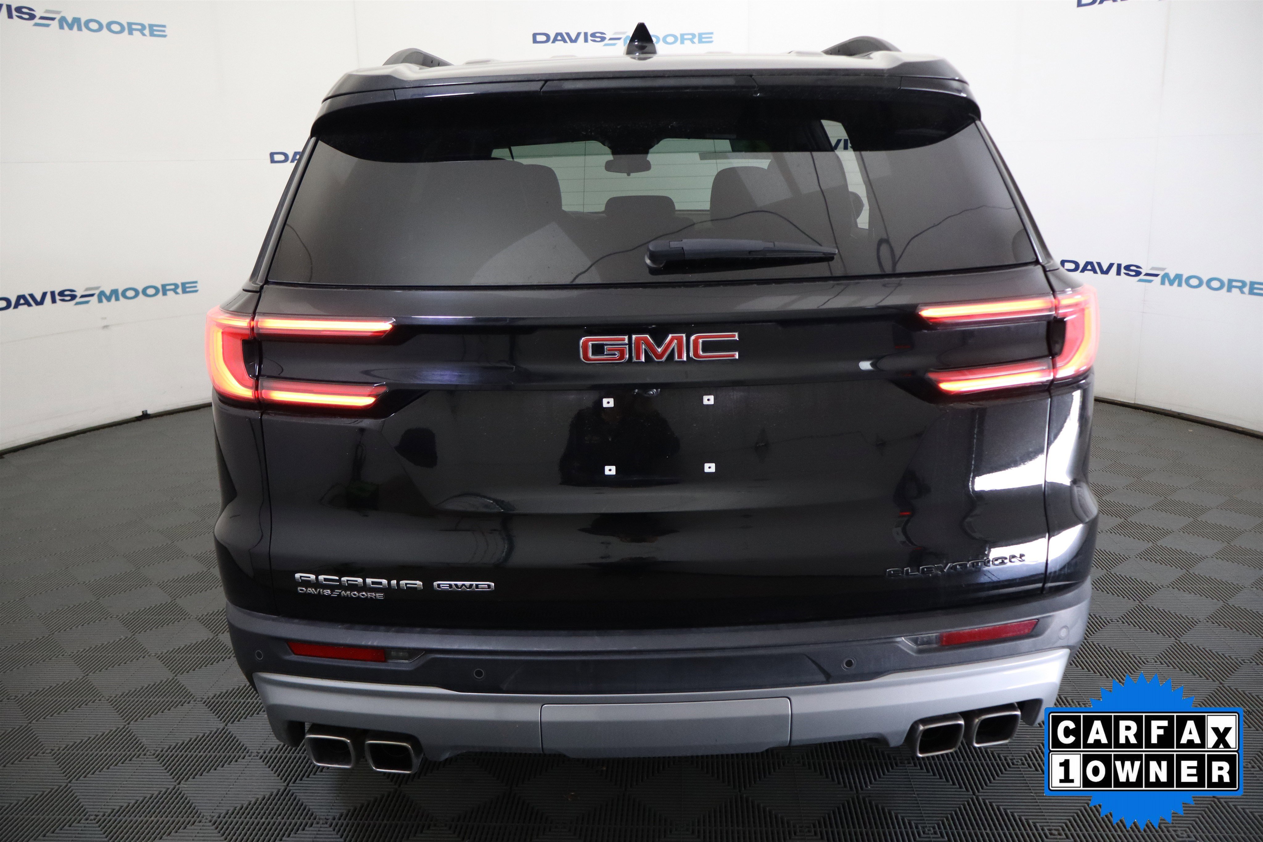 Used 2025 GMC Acadia Elevation AWD/4WD image 8