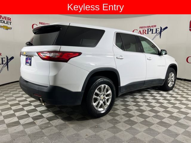 Used 2021 Chevrolet Traverse LS w/ LPO, Floor Liner Package image 8