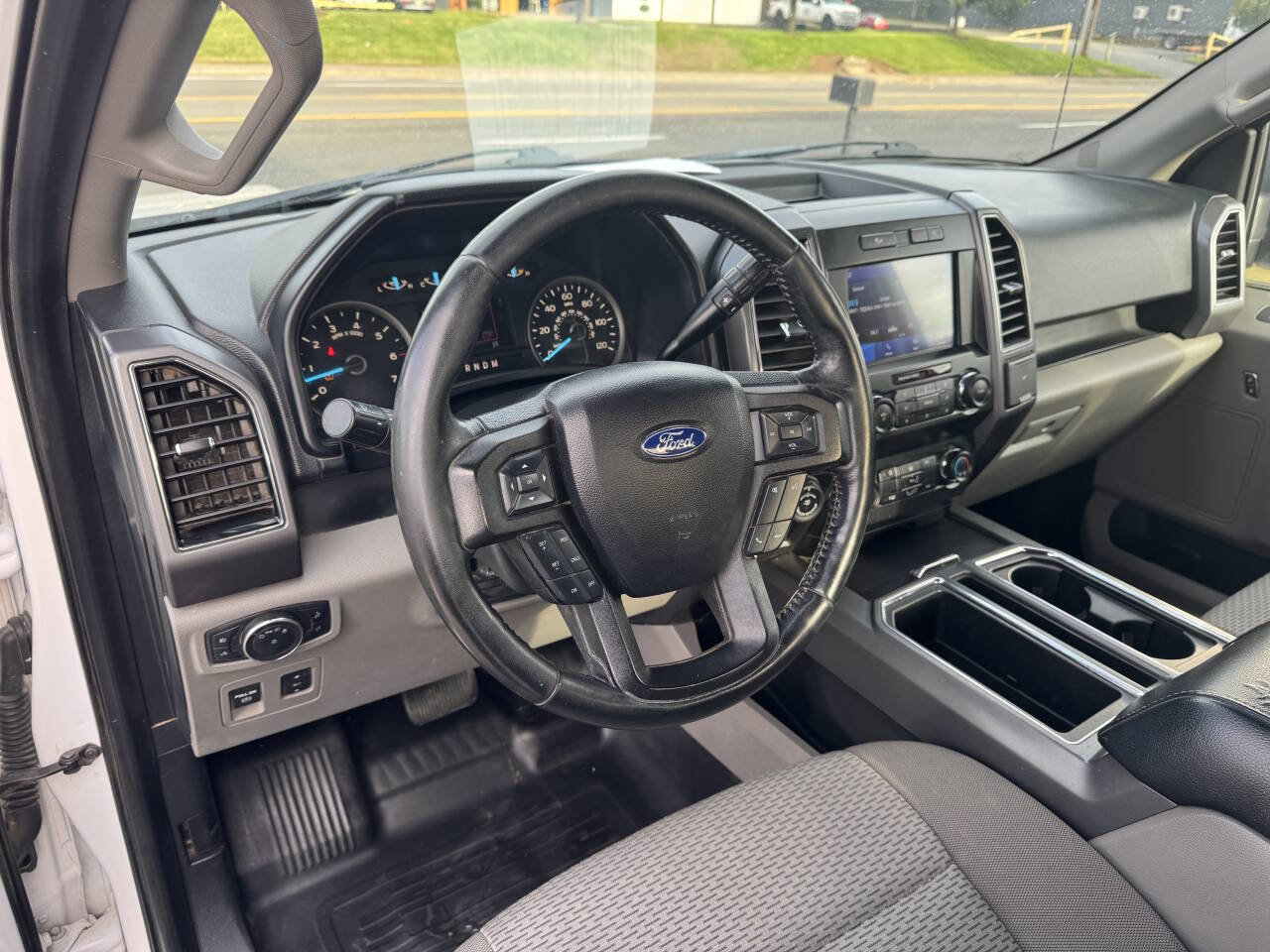 Used 2019 Ford F150 XLT w/ Equipment Group 301A Mid image 5