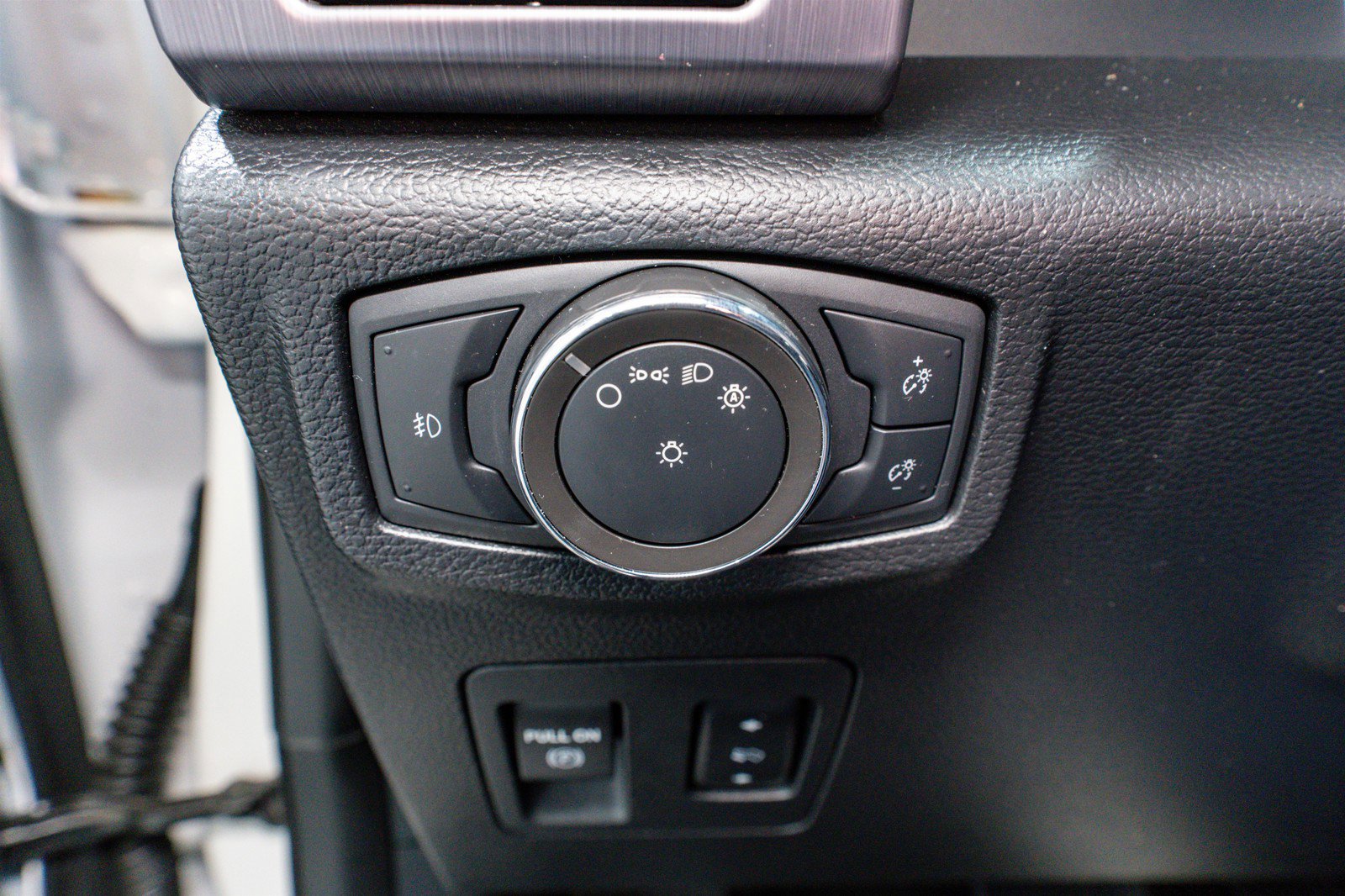 Used 2020 Ford Expedition Platinum image 33