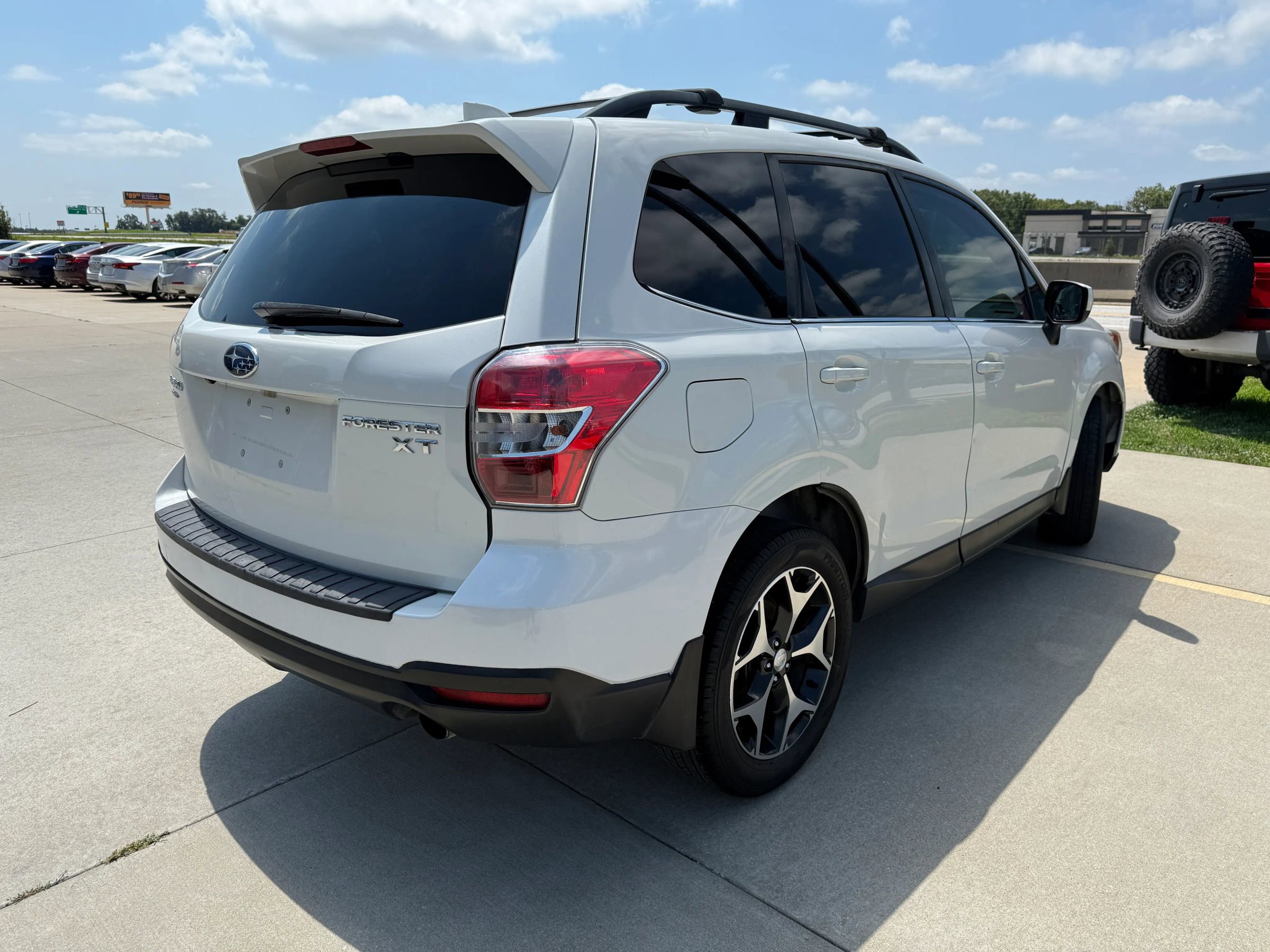 Used 2016 Subaru Forester 2.0XT Premium image 5
