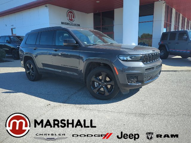 Used 2025 Jeep Grand Cherokee L Altitude AWD/4WD image 1