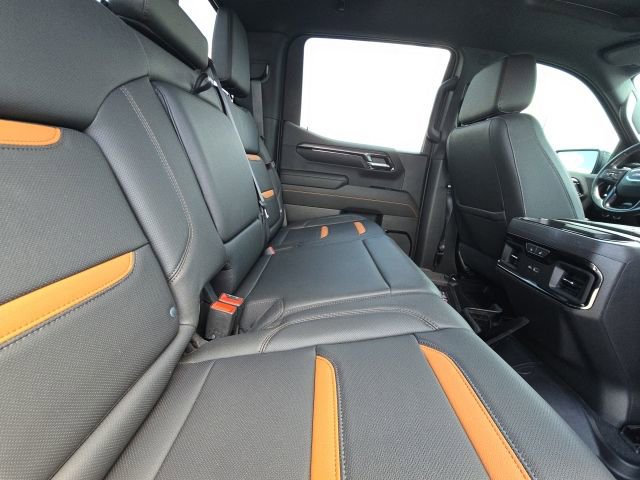 Used 2022 GMC Sierra 1500 AT4 w/ AT4 Premium Package AWD/4WD image 13