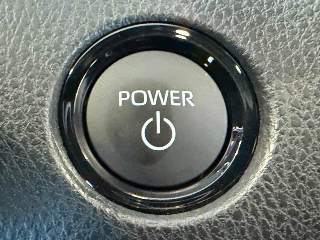 Certified 2026 Toyota Camry SE w/ Convenience Package FWD image 28