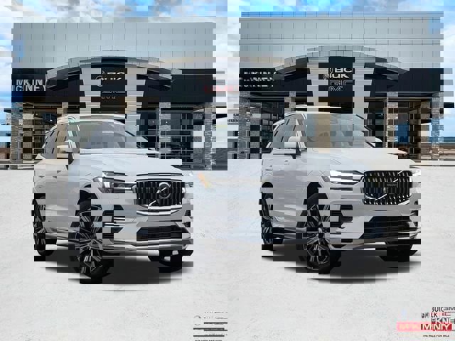 Used 2023 Volvo XC60 T8 Ultimate w/ Climate Package