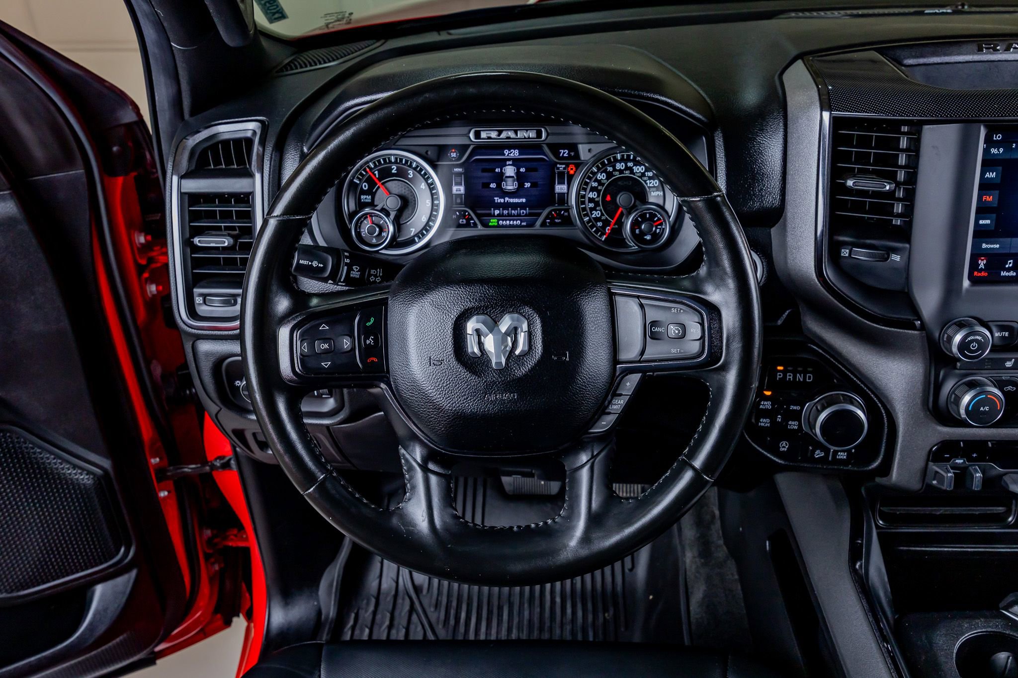 Used 2021 RAM 1500 Big Horn w/ Built-to-serve Edition AWD/4WD image 19