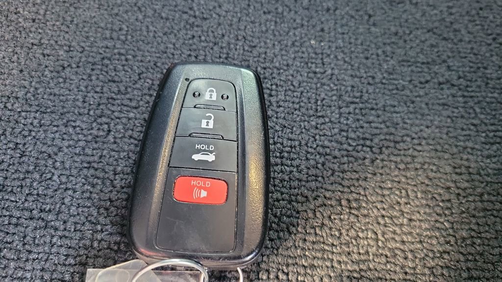 Certified 2020 Toyota Avalon TRD FWD image 29