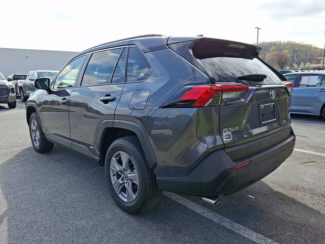 Used 2025 Toyota RAV4 XLE image 4