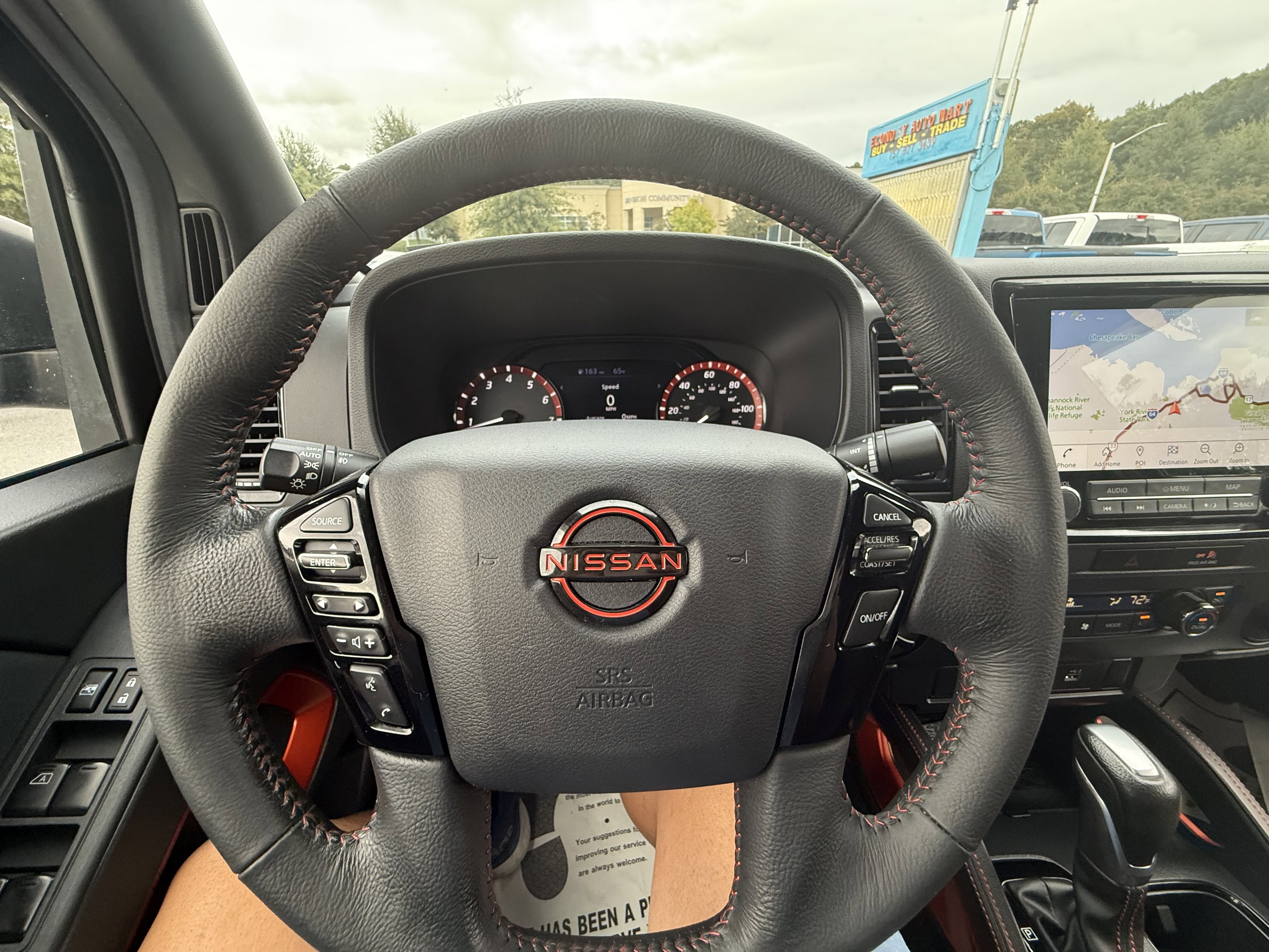 Used 2022 Nissan Frontier PRO-4X w/ Off-Road Protection Package image 38