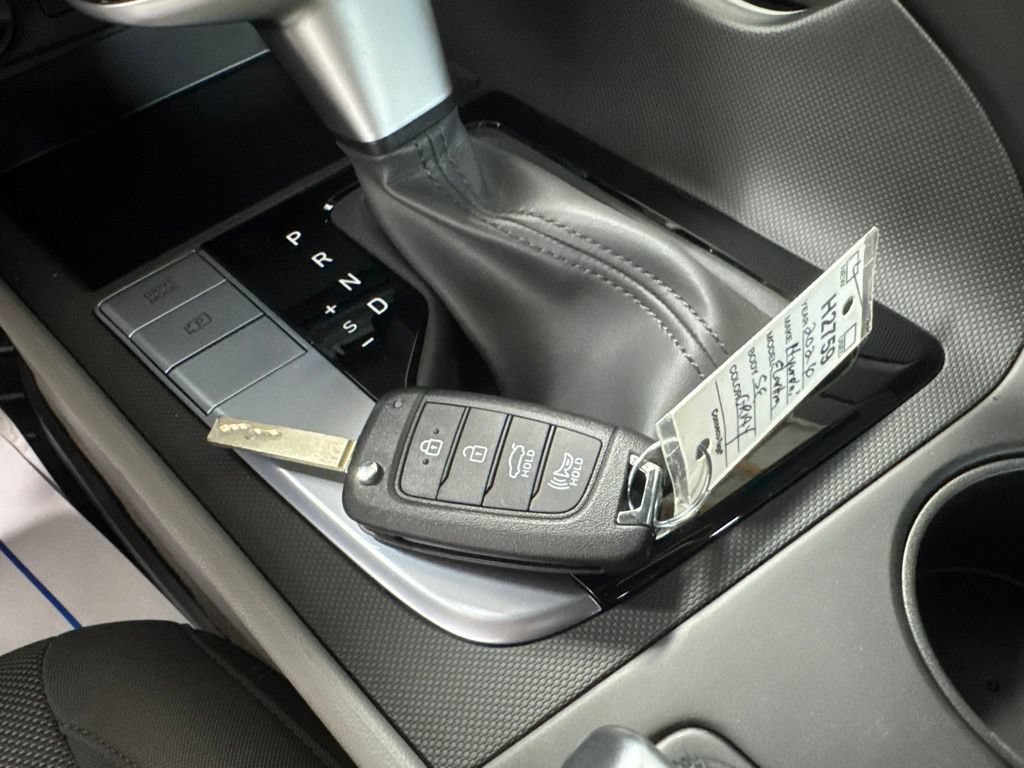 New 2026 Hyundai Elantra SE FWD image 28