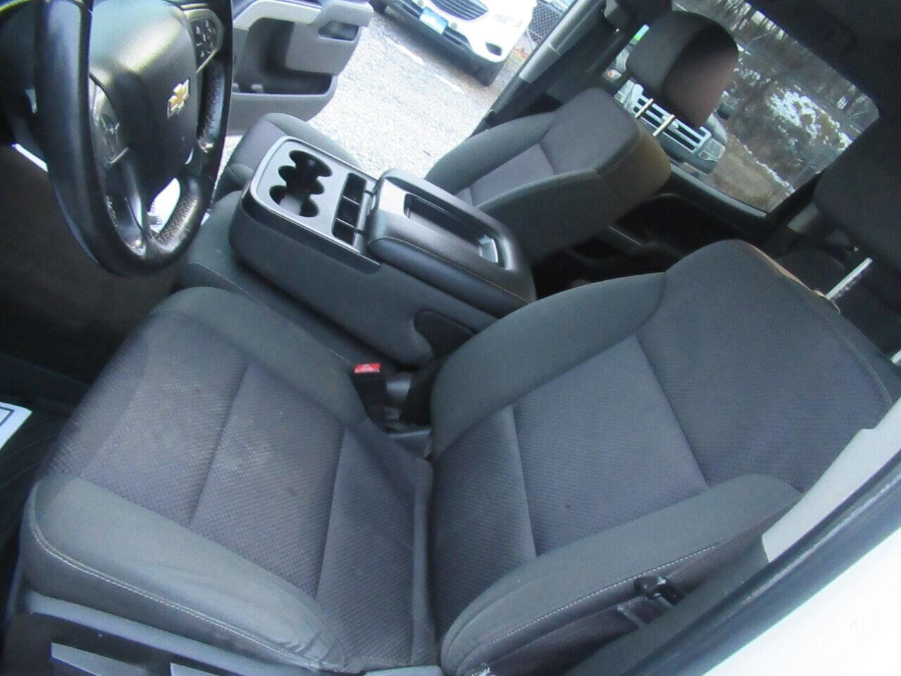 Used 2015 Chevrolet Silverado 1500 LT image 23