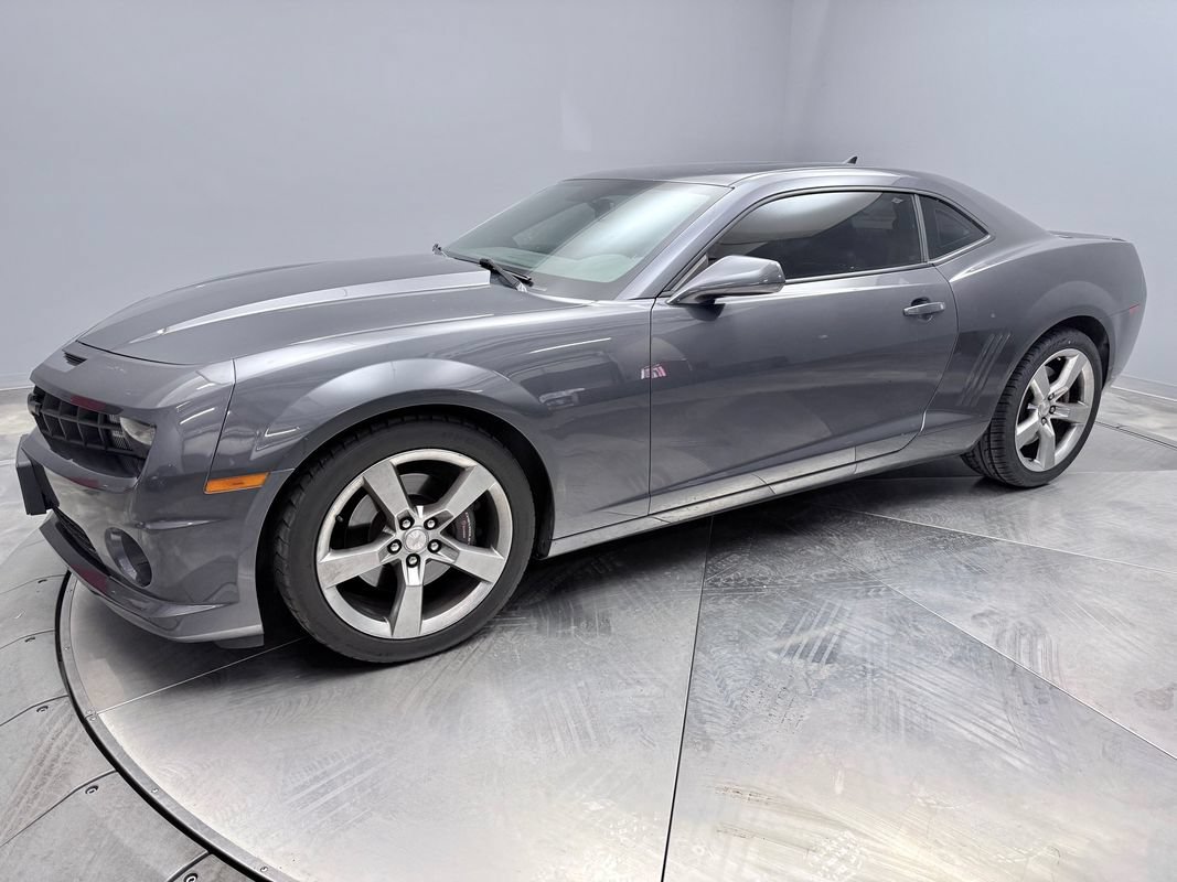 Used 2010 Chevrolet Camaro SS RWD video 1