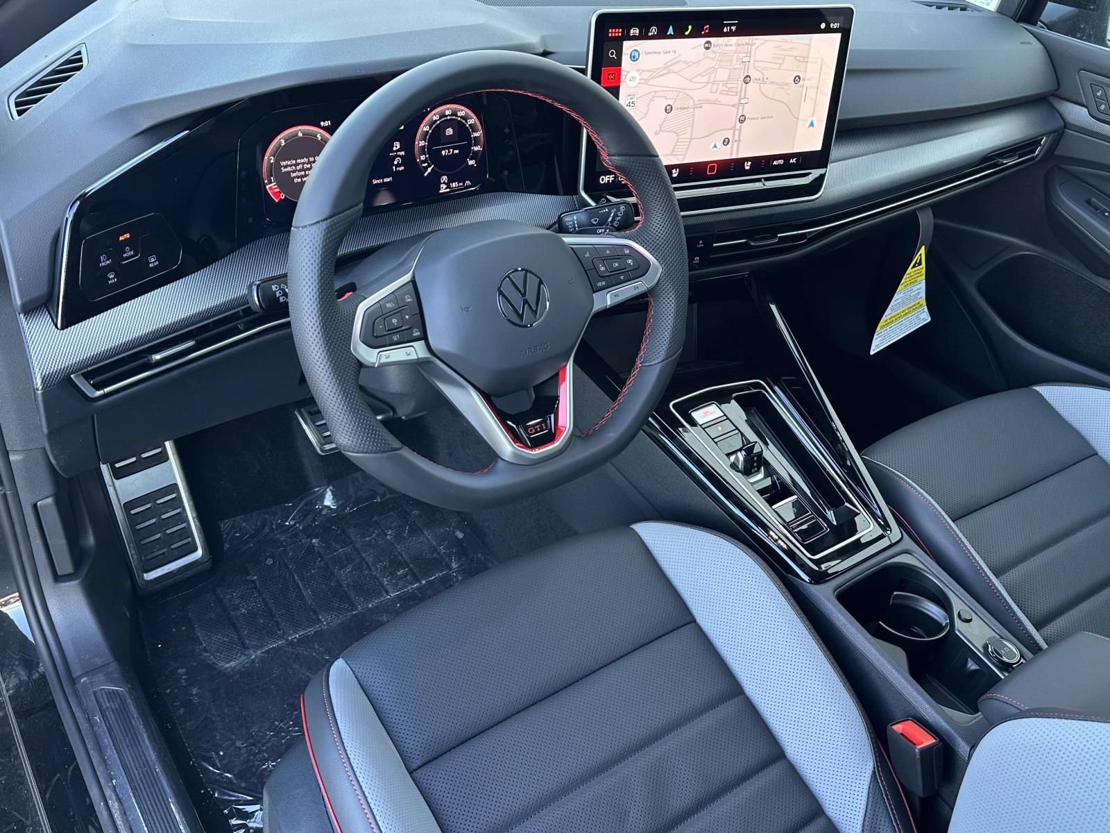 New 2026 Volkswagen GTI SE FWD image 10