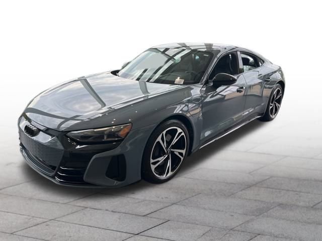 Used 2023 Audi e-tron GT Premium Plus w/ Performance Package image 3