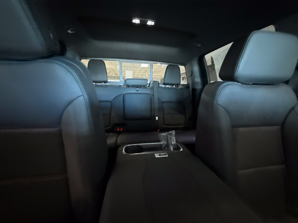 New 2026 GMC Sierra 1500 SLT w/ SLT Convenience Package AWD/4WD image 14