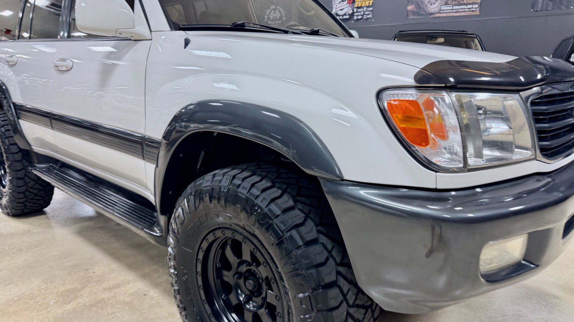 Used 1999 Toyota Land Cruiser AWD/4WD image 16