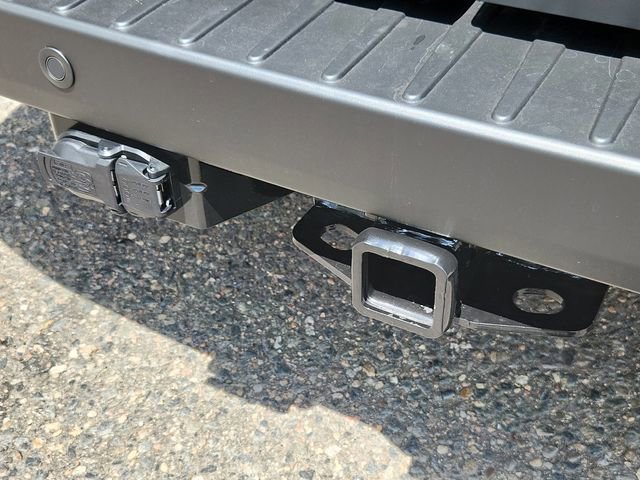 New 2025 Ford Transit 250 148 Medium Roof Extended AWD image 18