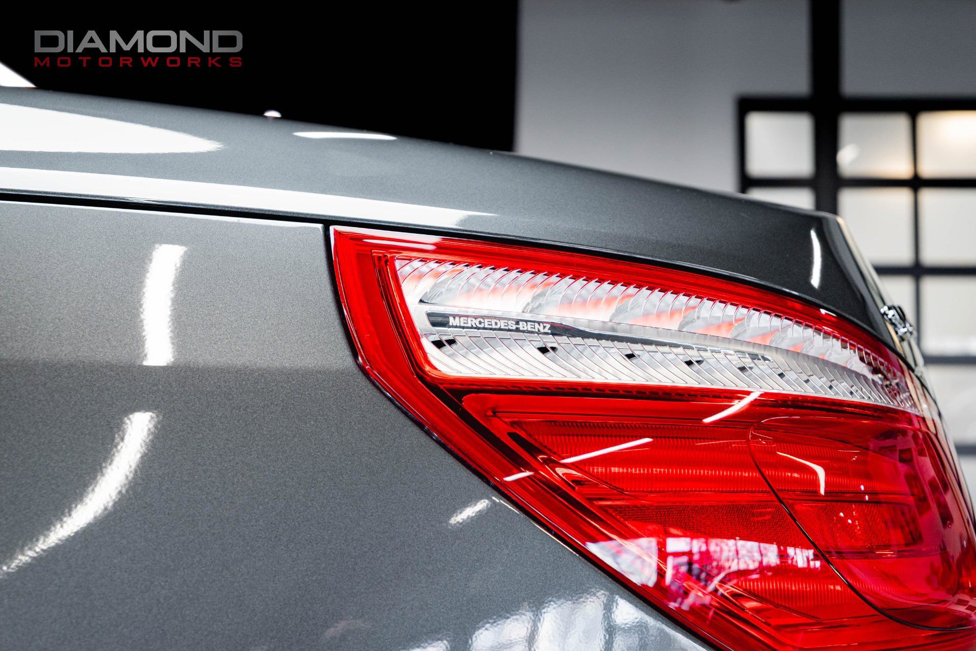 Used 2014 Mercedes-Benz SL 550 image 32