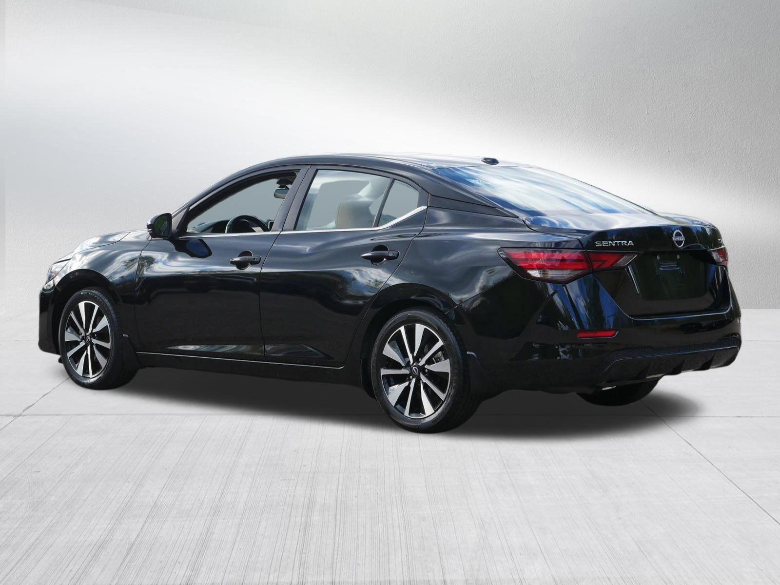 Certified 2024 Nissan Sentra SV w/ SV Premium Package FWD image 5