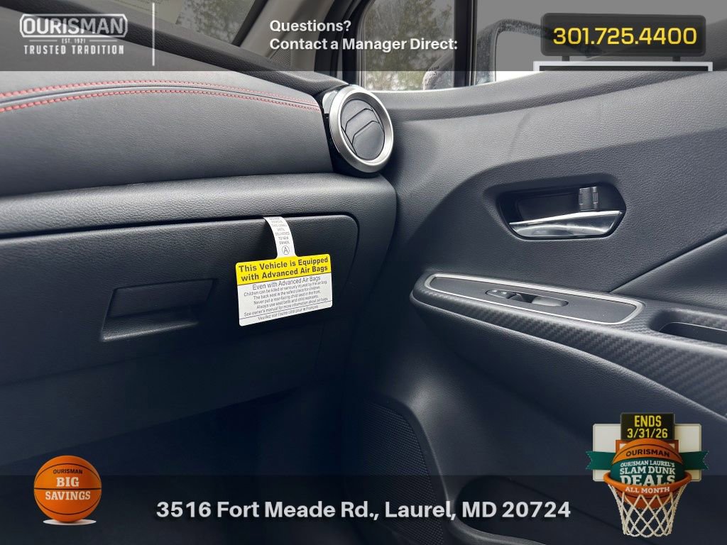 New 2025 Nissan Versa SR w/ Trunk Package image 27