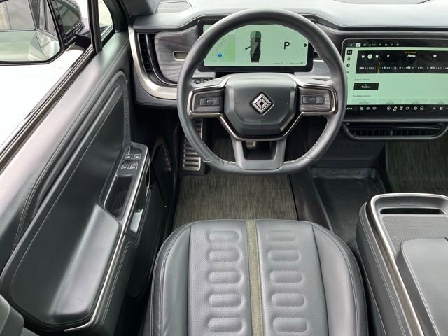 Used 2023 Rivian R1S Adventure image 12