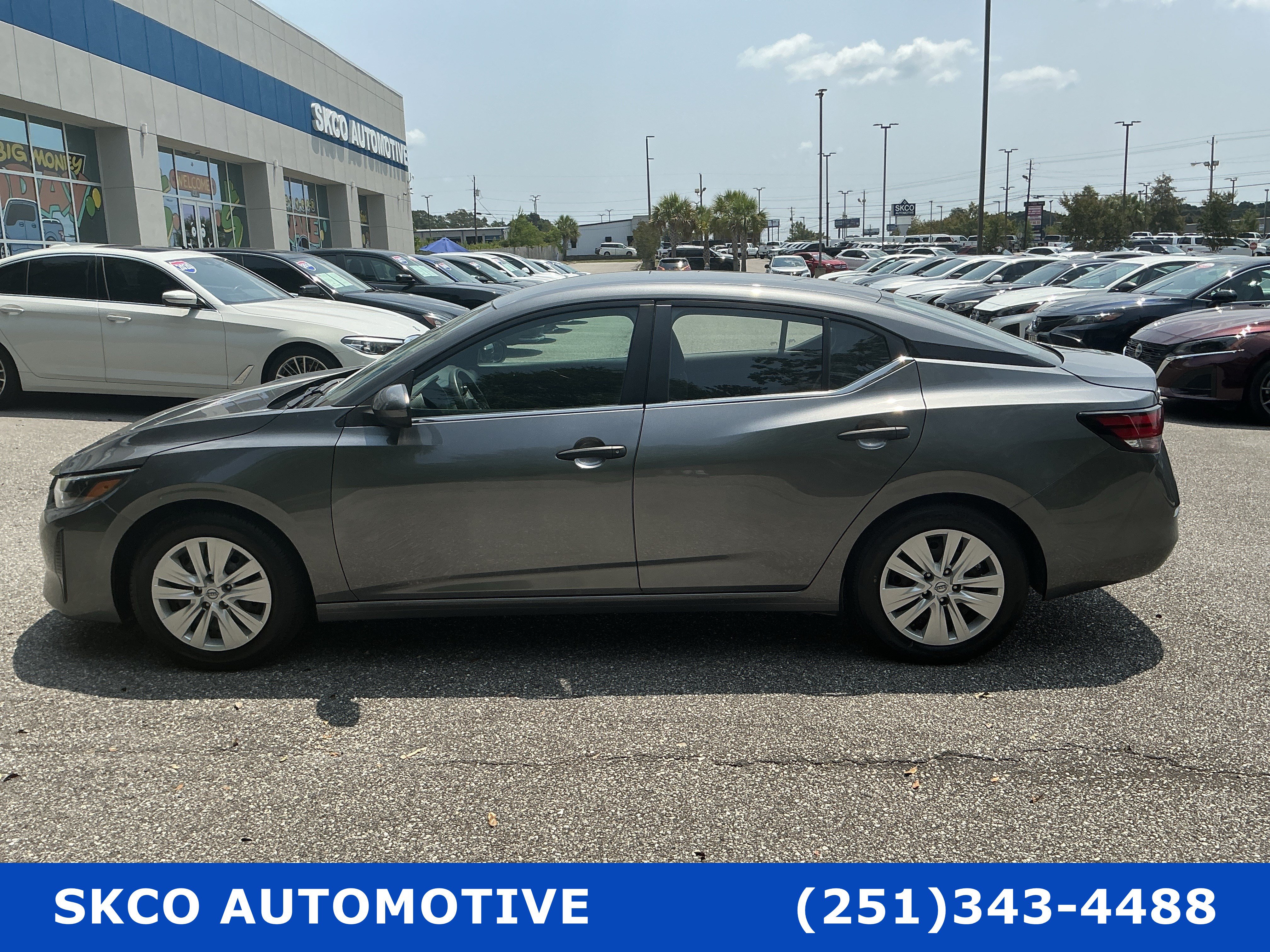 Used 2024 Nissan Sentra S FWD image 2