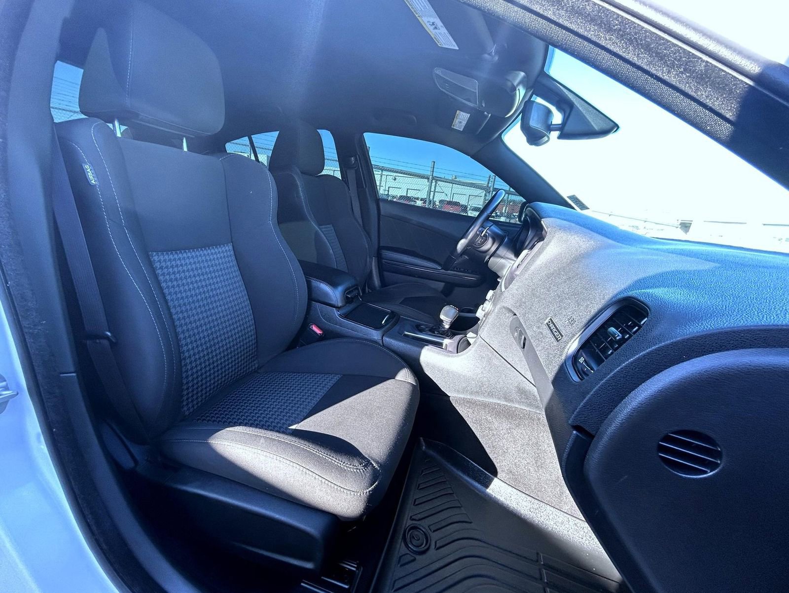 Used 2021 Dodge Charger R/T w/ Blacktop Package image 15