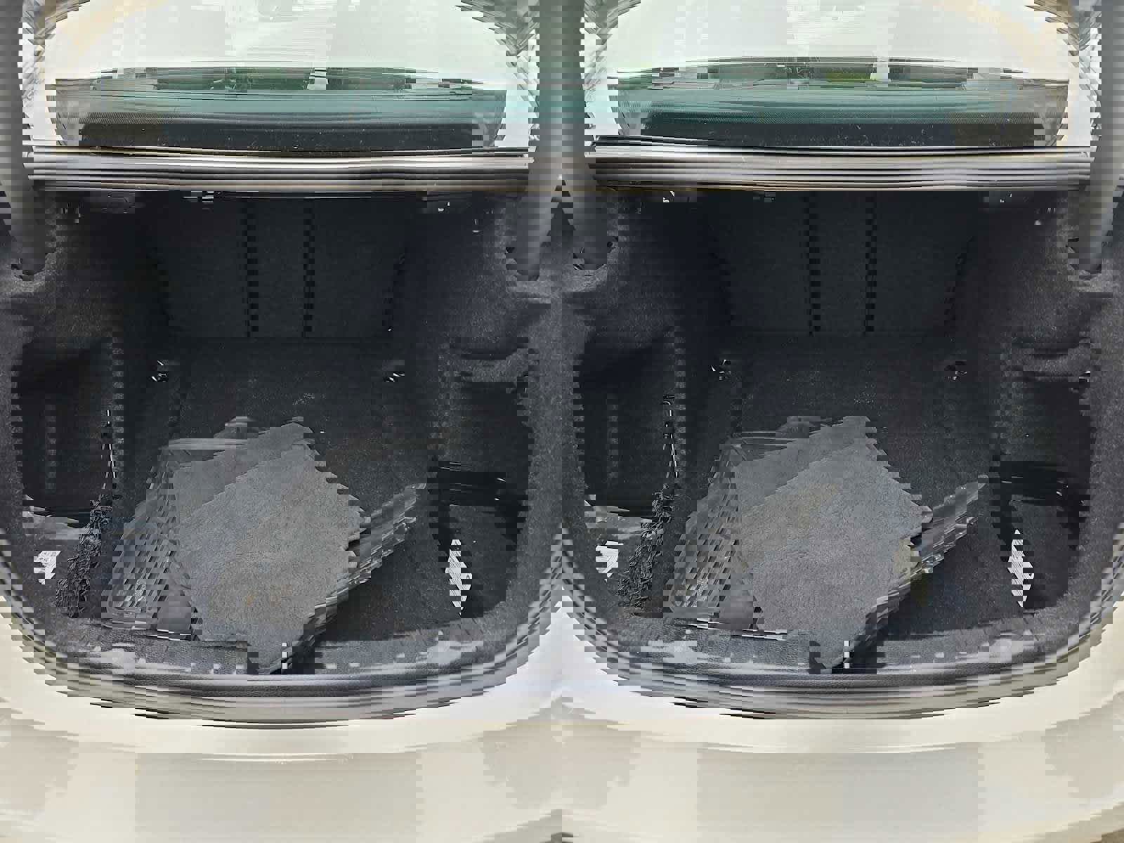 Used 2018 BMW 330i xDrive Sedan w/ Premium Package image 34