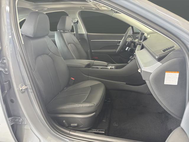 New 2025 Hyundai Sonata Limited image 33